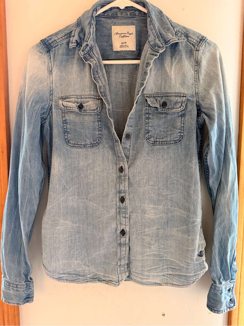 American Eagle Denim Button Down Size XS